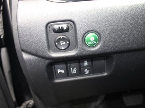 Used 2017 Honda Pilot Elite image 29