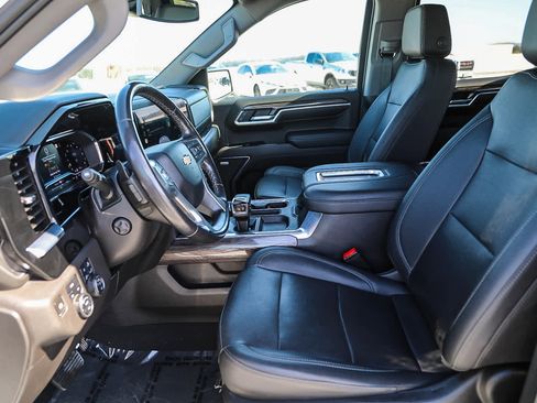 Used 2022 Chevrolet Silverado 1500 LTZ image 17