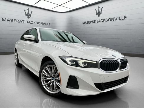 Used 2023 BMW 330i xDrive Sedan w/ Driving Assistance Package image 10