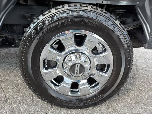 Used 2024 Ford F250 Lariat w/ Lariat Ultimate Package AWD/4WD image 28