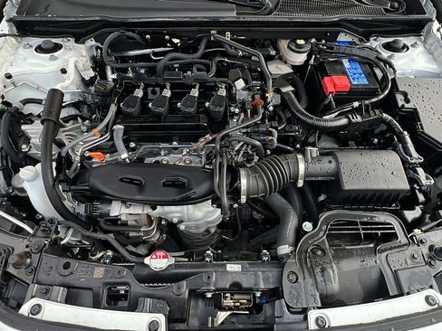 Used 2022 Honda Civic Touring image 10