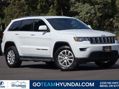 Used 2021 Jeep Grand Cherokee Laredo