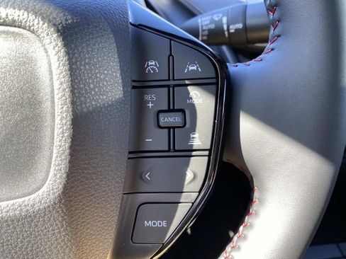 New 2026 Toyota Prius Plug-In Hybrid FWD image 15