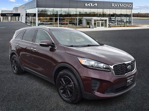 Used 2019 Kia Sorento LX w/ LX V6 Convenience Package image 1