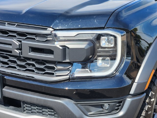 Used 2025 Ford Ranger Raptor AWD/4WD image 7