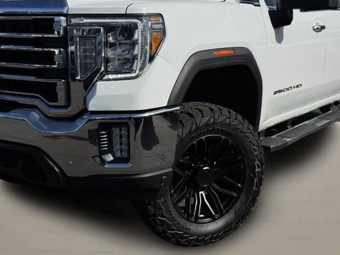 Used 2023 GMC Sierra 2500 SLT w/ SLT Convenience Package image 2