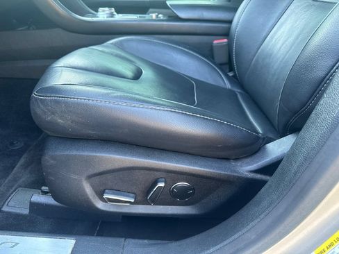Used 2017 Ford Fusion Titanium AWD/4WD image 16