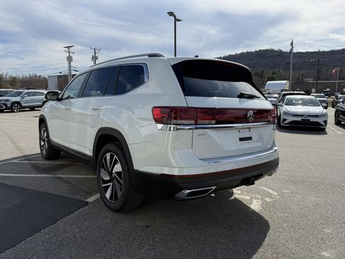 Used 2025 Volkswagen Atlas SEL image 5