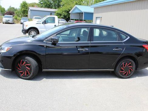 Used 2016 Nissan Sentra S FWD image 3