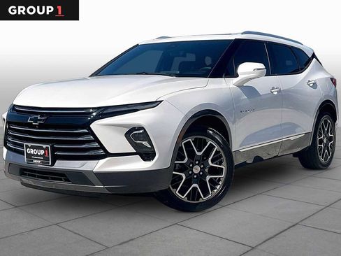 Used 2023 Chevrolet Blazer Premier w/ Driver Confidence II Package FWD image 1