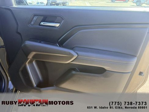 Used 2024 GMC Canyon Elevation w/ Convenience Package image 24