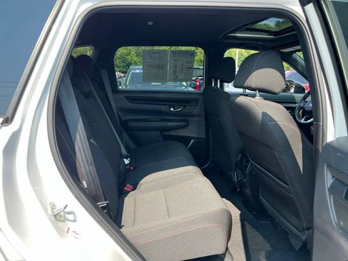 Used 2024 Honda CR-V Sport image 25
