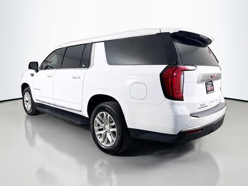 Used 2022 GMC Yukon XL SLT w/ SLT Premium Package RWD image 7