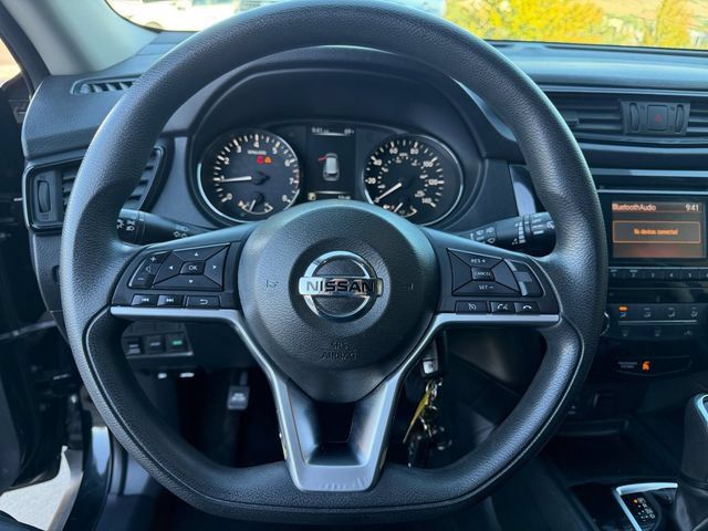 Used 2017 Nissan Rogue S w/ S Appearance Package AWD/4WD image 14