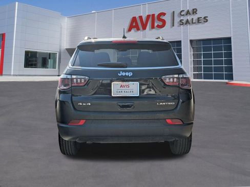Used 2025 Jeep Compass Limited image 5
