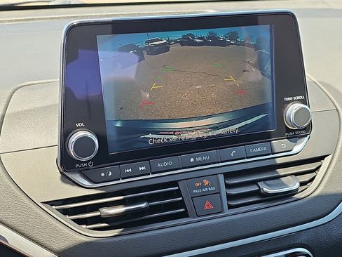 Certified 2025 Nissan Altima 2.5 S FWD image 23