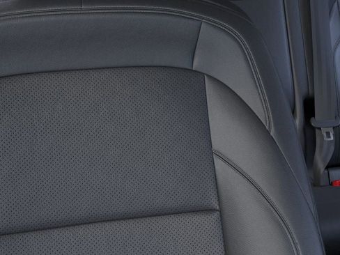 New 2025 Lincoln Nautilus Premier w/ Equipment Group 102A image 16