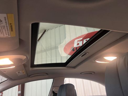 Used 2011 Mercedes-Benz CLS 550 image 28