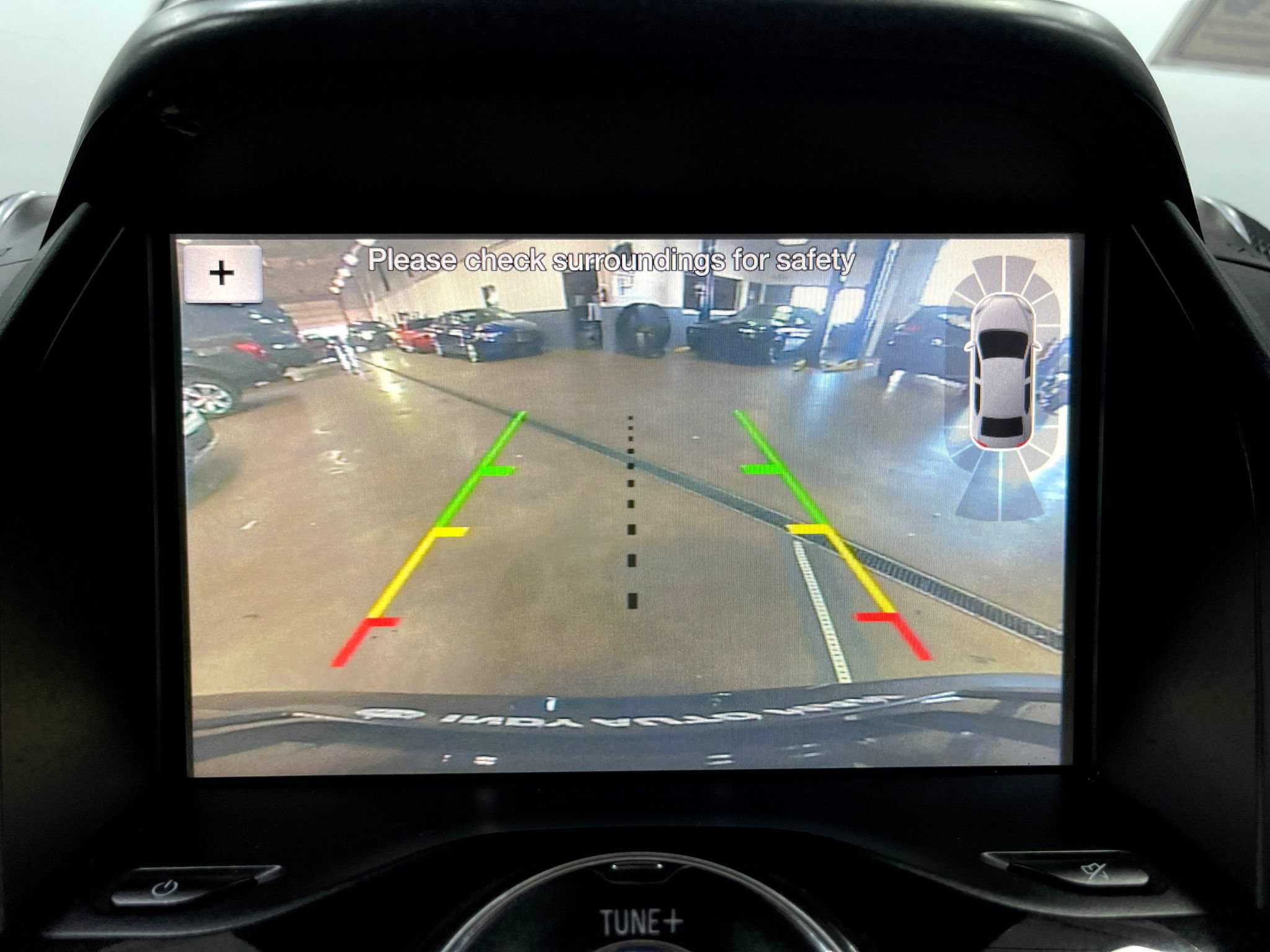 Used 2019 Ford Escape Titanium FWD image 11