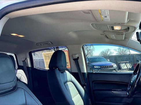 Used 2019 GMC Canyon All Terrain image 24