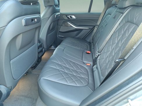 Used 2026 BMW X5 xDrive40i w/ Premium Package AWD/4WD image 16