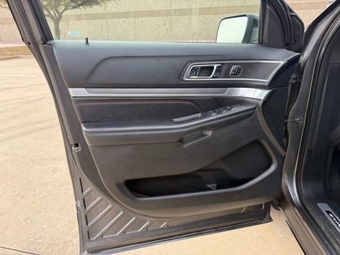 Used 2016 Ford Explorer Sport w/ Equipment Group 401A image 10