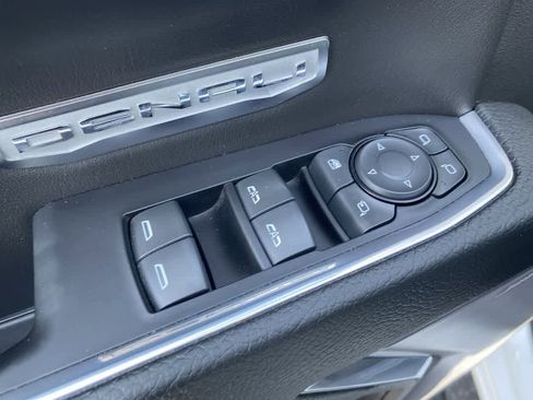 Used 2022 GMC Sierra 1500 Denali image 13