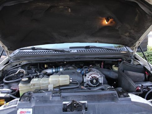 Used 2002 Ford F350 XLT image 17