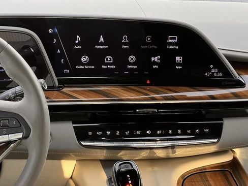 Certified 2024 Cadillac Escalade ESV Sport Platinum w/ LPO, ONYX Package image 17