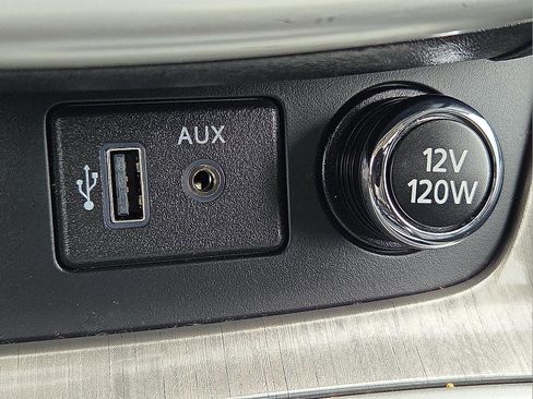 Used 2018 Nissan Murano Platinum image 19