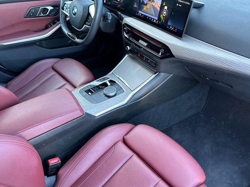 Used 2025 BMW 330i Sedan RWD image 34
