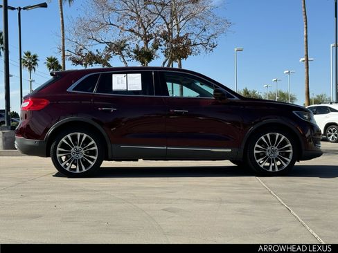 Used 2017 Lincoln MKX Reserve image 8