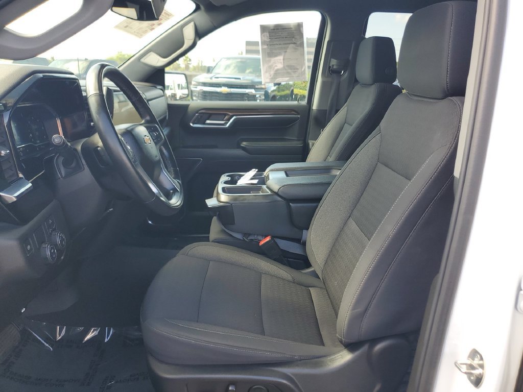 Used 2023 Chevrolet Silverado 1500 LT RWD image 19