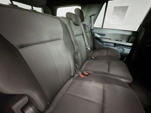 Used 2020 Ford Expedition XLT image 26