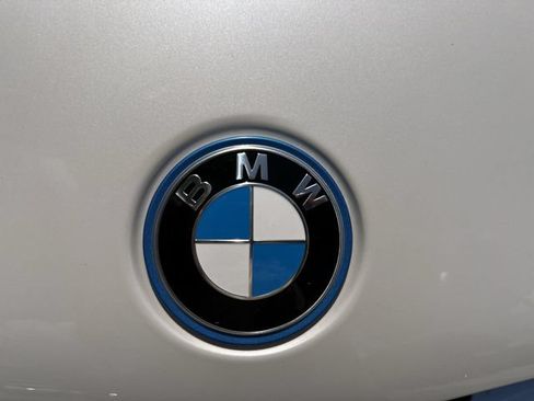 Used 2022 BMW X5 xDrive45e w/ M Sport Package AWD/4WD image 10
