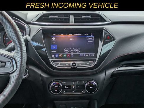 Used 2023 Chevrolet TrailBlazer RS w/ Sun and Liftgate Package FWD image 16