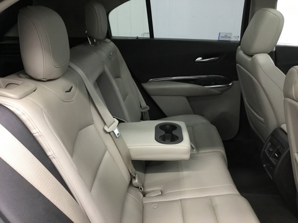 Used 2019 Cadillac XT4 Luxury w/ Cold Weather Package AWD/4WD image 34