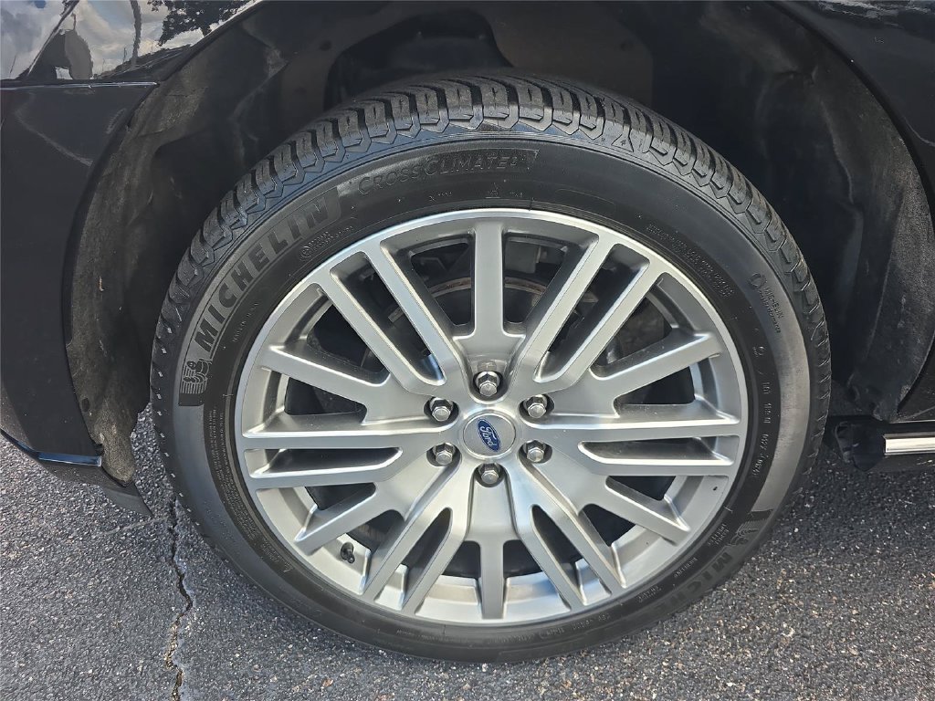 Used 2022 Ford Expedition Max Platinum AWD/4WD image 12