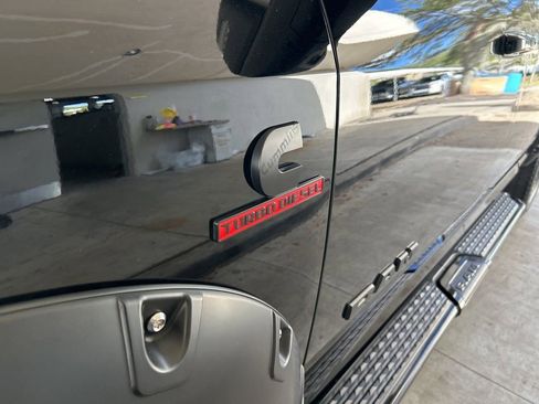 Used 2024 RAM 2500 Laramie w/ Night Edition image 15