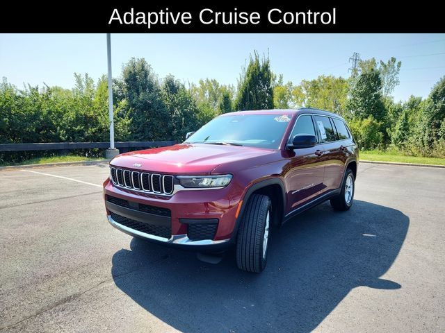 Used 2025 Jeep Grand Cherokee L Laredo w/ Luxury Tech Group I AWD/4WD image 3