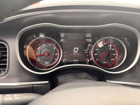 Used 2018 Dodge Charger R/T image 30
