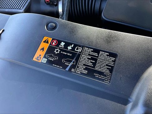 Used 2019 GMC Yukon Denali w/ Denali Ultimate Package image 33