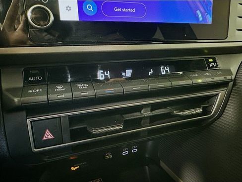 Certified 2025 Toyota Camry SE image 18