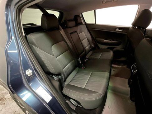 Used 2020 Kia Sportage LX image 26