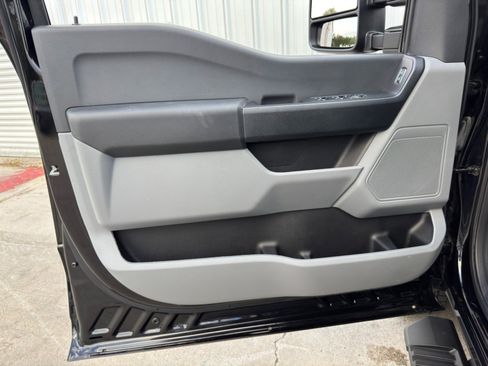 Used 2024 Ford F350 XL w/ Snow Plow Prep Package image 41