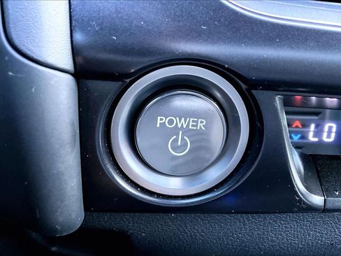 Used 2024 Lexus UX 250h F Sport image 32