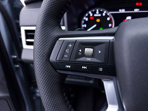 New 2026 Mitsubishi Outlander SE FWD image 21
