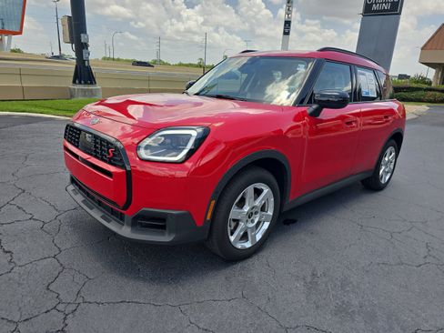 Used 2025 MINI Cooper Countryman S image 8