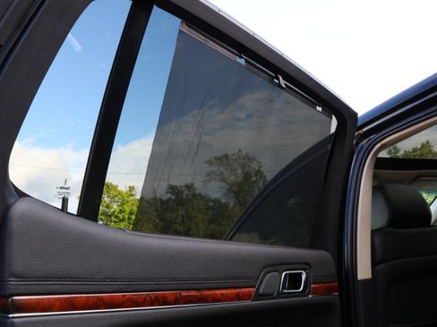Used 2019 Lincoln MKT AWD image 34
