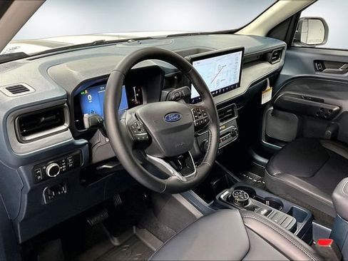 New 2026 Ford Maverick Lariat w/ Black Appearance Package image 7